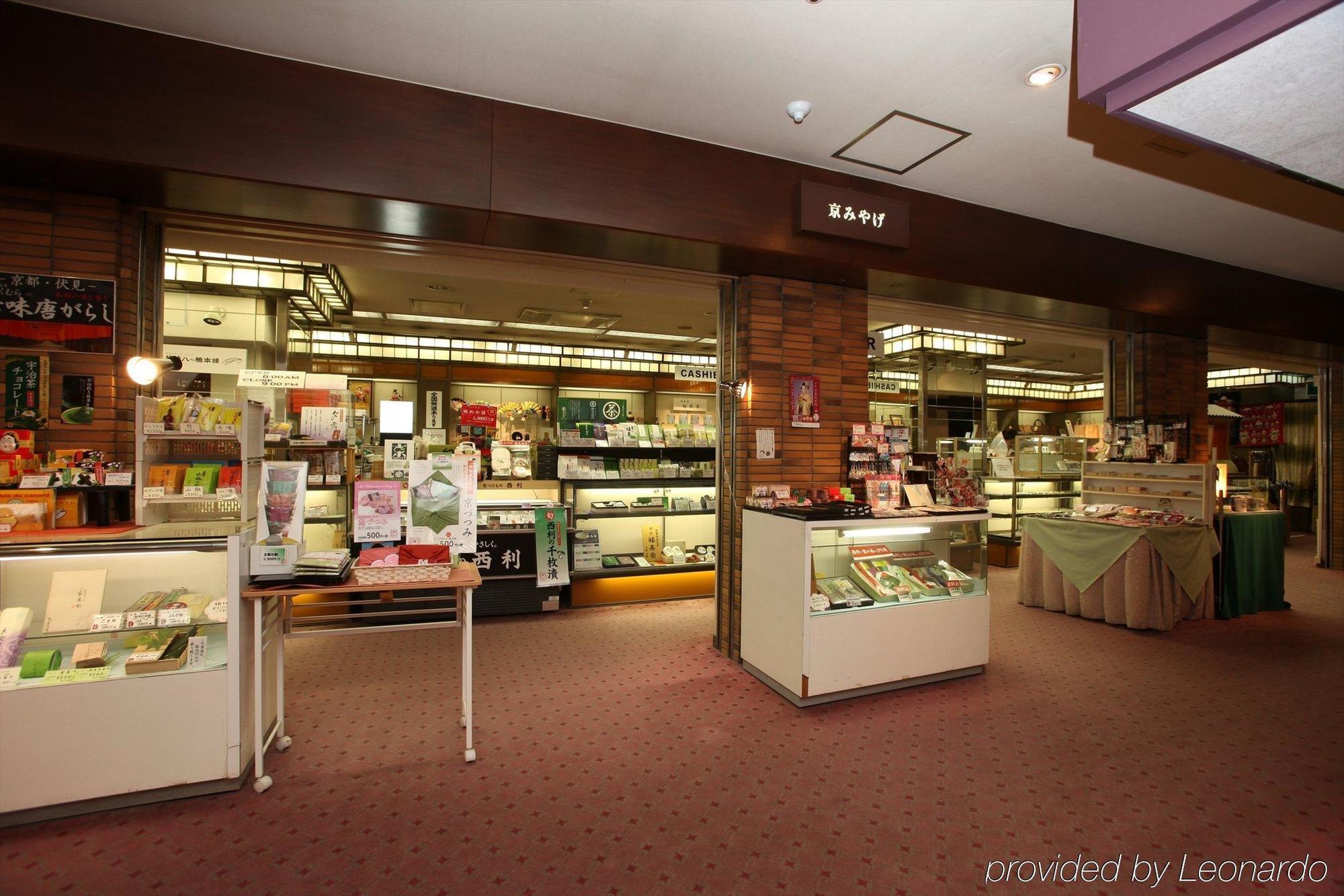 酒店 京都全日空皇冠广场酒店 4*